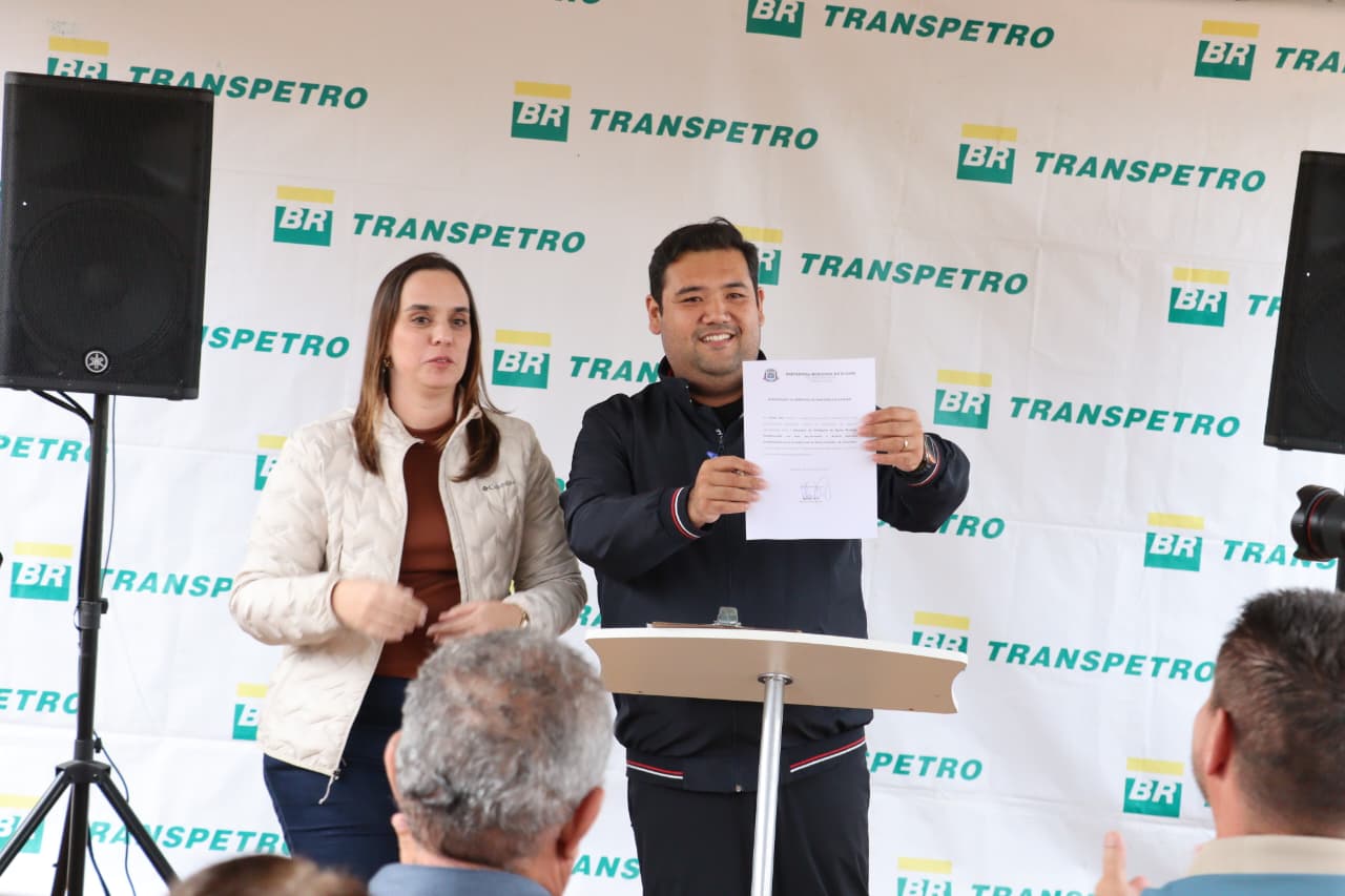Prefeito anuncia pavimentação de avenida no Jardim Gardênia Azul