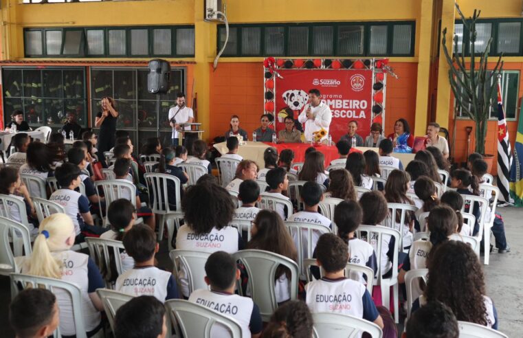 Projeto ‘Bombeiro na Escola’ forma 210 alunos da rede municipal de ensino