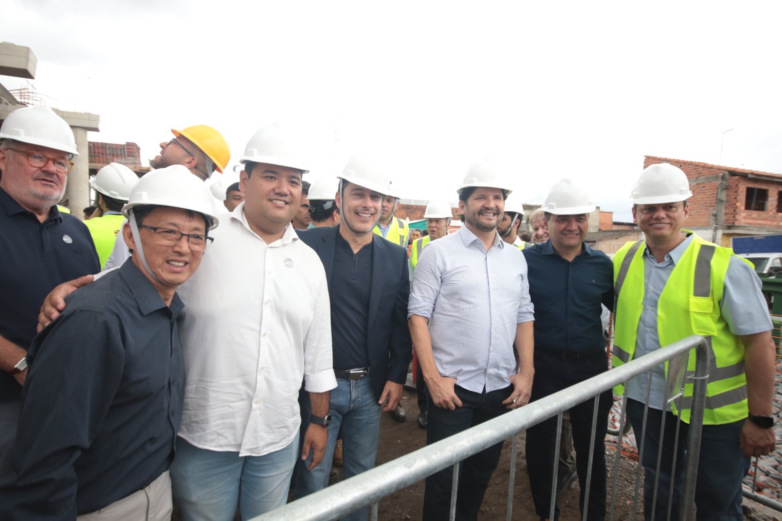 Em dia histórico, governador lança obras de novo complexo viário em Suzano