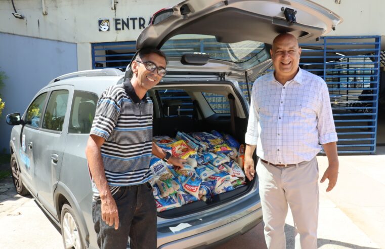 Secretaria de Esportes realiza doação de 160 quilos de alimentos ao Fundo Social