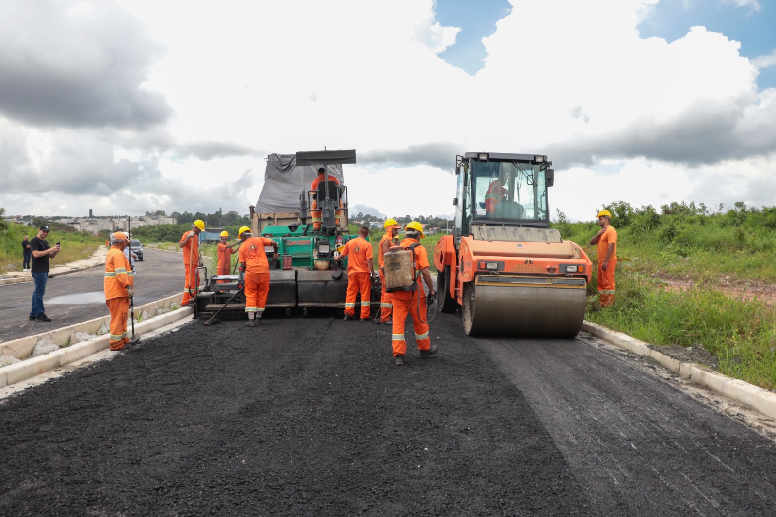 Obras de prolongamento da avenida Roberto Simonsen chegam a 90% de conclusão