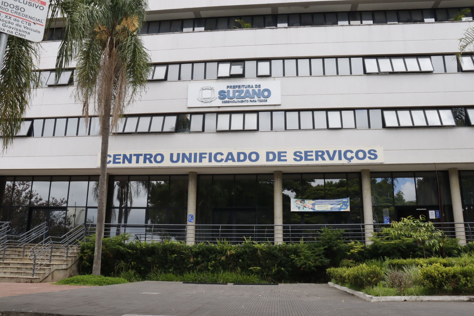 Processo de recrutamento para vagas de jovem aprendiz reúne 360 candidatos no Centrus